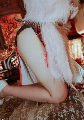 24岁女高中生