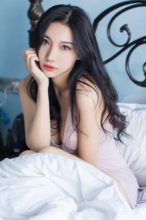 韩国年轻漂亮岳母
