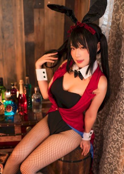 伦理漂亮女老板